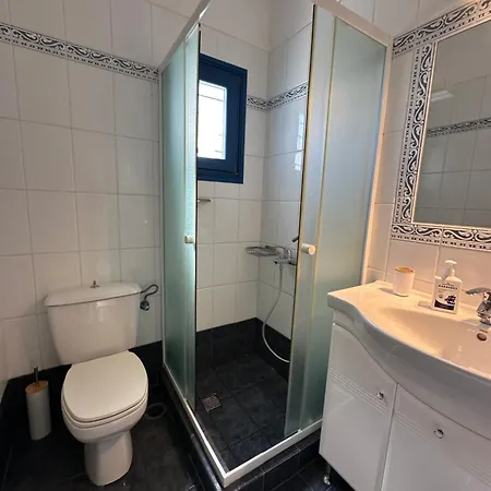 Semesterbostad Drionisi In Tzanes, Paros - 6 Guests *